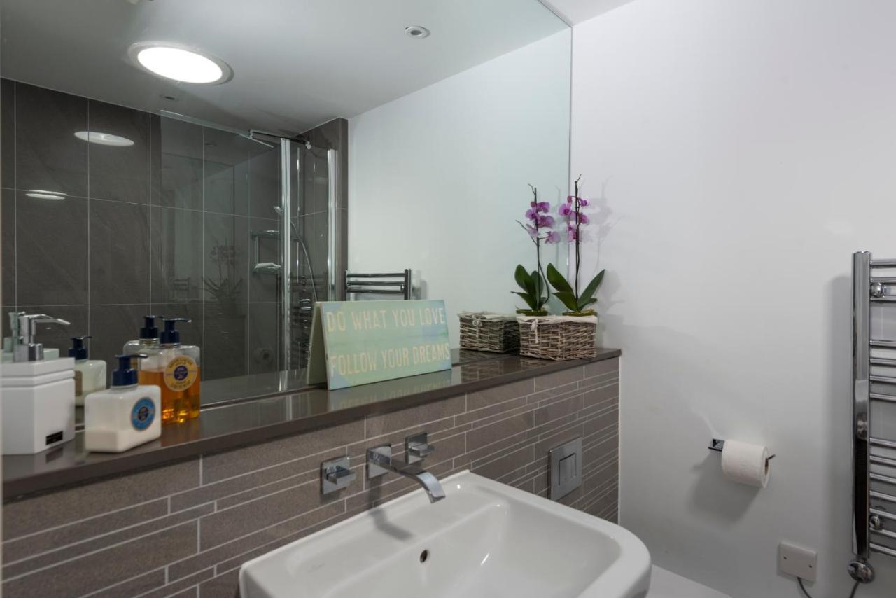 Fistral Beach Penthouse, Newquay Crantock Bagian luar foto