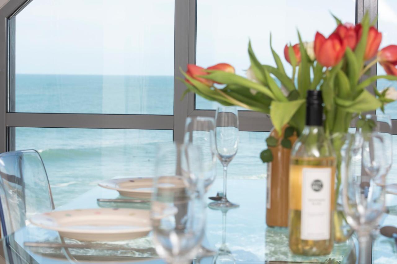 Fistral Beach Penthouse, Newquay Crantock Bagian luar foto